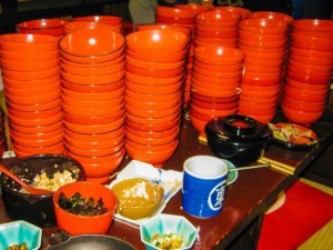 積み上がったお椀